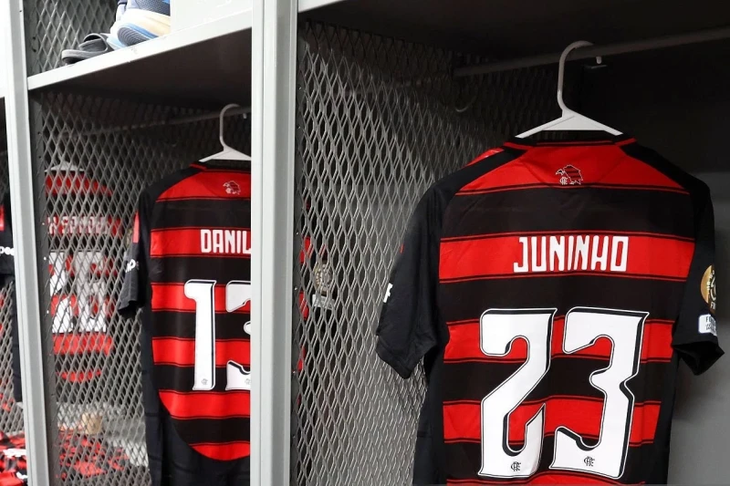 Juninho Flamengo'dan Ayrılıyor: Sebep Az Gol ve Suudi Arabistan Seçeneği