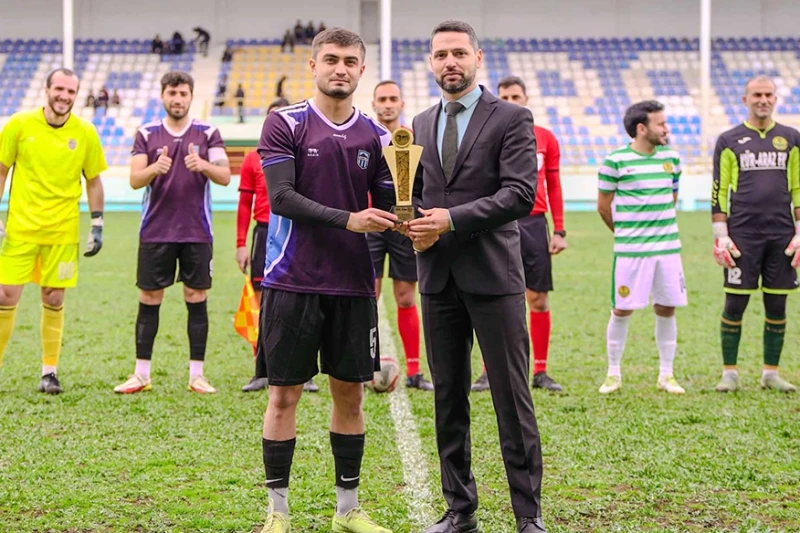 Рамин Магеррамов получил награду Гол месяца