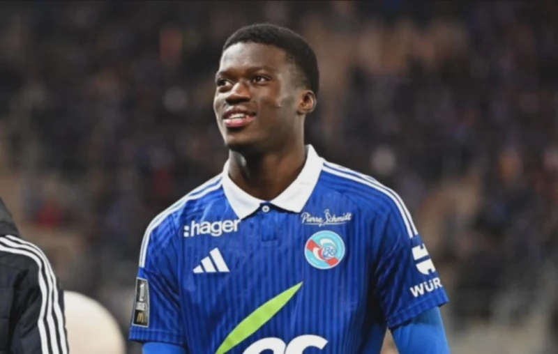 Chelsea recalls Mamadou Sarr from loan