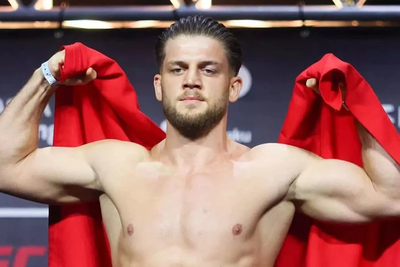 Bakı UFC turnirində Naurdiyev-Vettori döyüşü ehtimalı