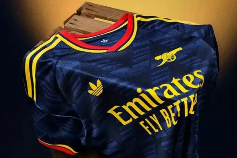 „Arsenal“ 2026/27 mövsümü üçün yeni səfər formasını təqdim edib