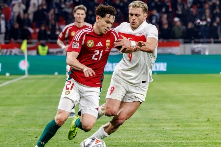 Aleks Tot Bornmuta ke&ccedil;di