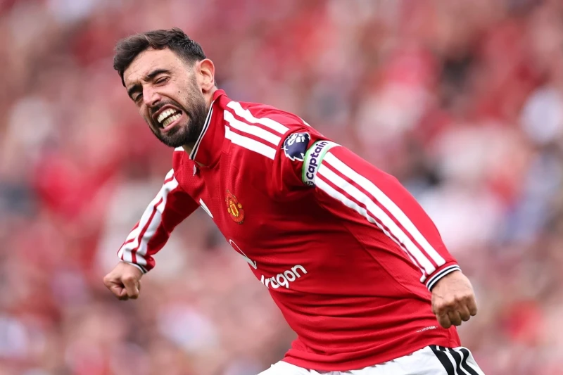 Bruno Fernandes Manchester United‑in ən yüksək maaşlı futbolçusu ola bilər