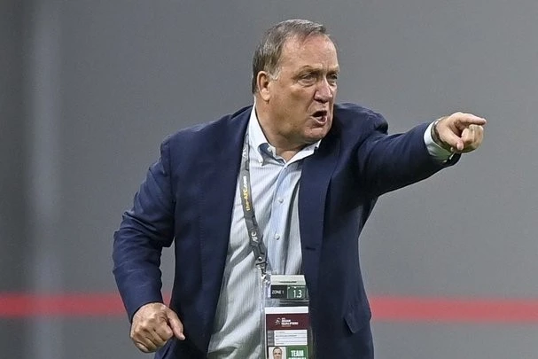 Dik Advokat Robin van Persinin Feyenoorddakı Məsləhətçisi Oldu