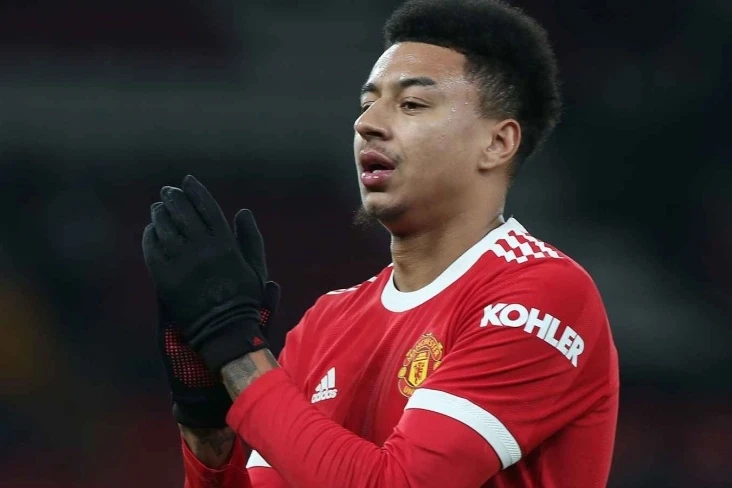 Cessi Linqard Korintiansla m&uuml;qavilə imzalayıb