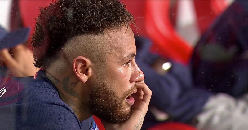 Neymardan Santos rəhbərliyinə Joao Basso tənqidi