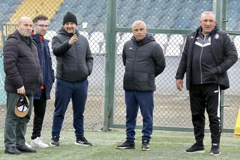 AFFA rəsmiləri Gəncə və Turan Tovuz futbol akademiyalarında lisenziyalaşdırma məqsədilə olublar