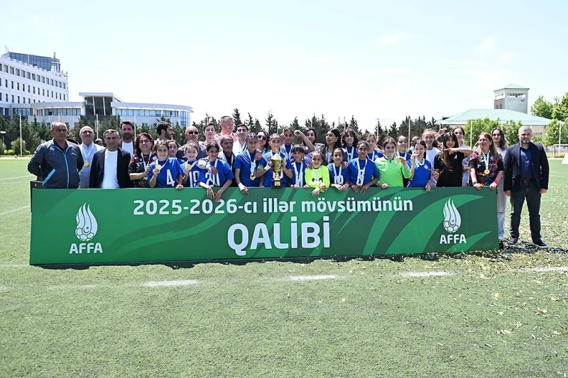 U-14 Qızlar Liqası: Ulduz çempion, mükafatlandırma mərasimi keçirildi - FOTO
