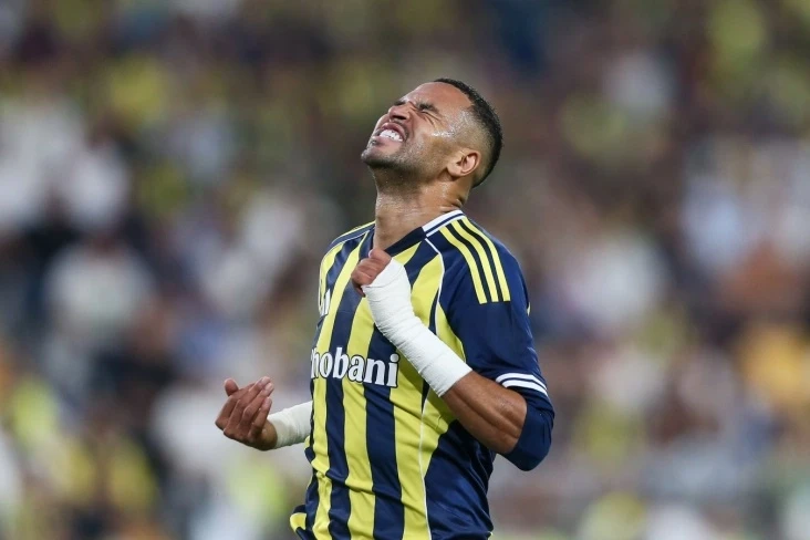 Zenit sent an offer to En-Nesyri from Fenerbahce