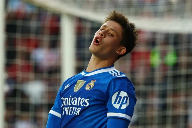 Arda Güler'in Eleştirilerle Karşılaşması ve Takım İçindeki Durumu Gündemde