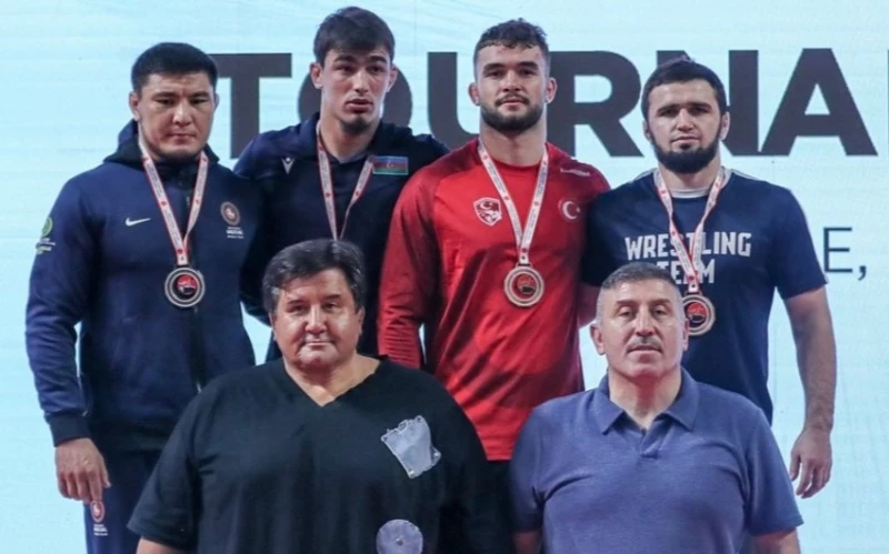 Ali Tsokayev Yaşar Doğu Memorialında qızıl medal qazanıb