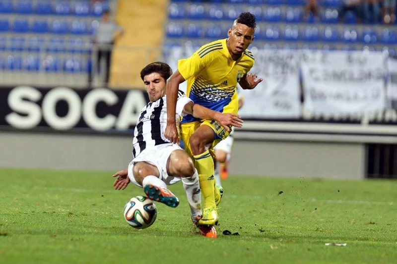 Бывший нападающий Нефтчи и Кяпаза Дарио Федерико возвращается в футбол спустя два года