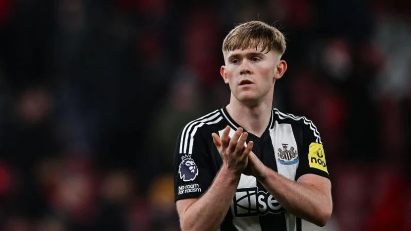 Manchester United can transfer Lewis Hall