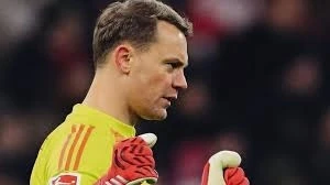 Manuel Neuer sakatlıktan sonra Bayern'in antrenmanlarına geri döndü