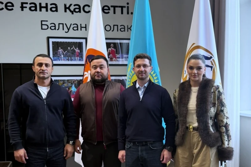 Azərbaycan və Qazaxıstan güləş federasiyaları arasında əməkdaşlıq müzakirə olunub - FOTO