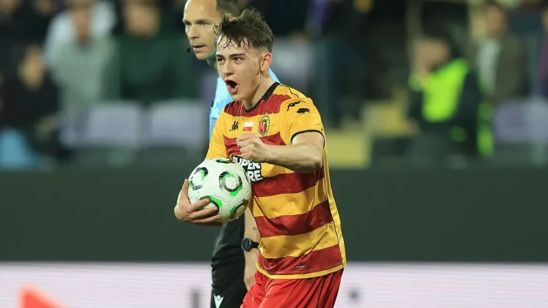 Bartosz Mazurek, UEFA Konferans Ligi'nde Tarihi Hat-Trick Yaptı