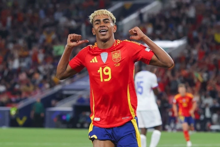 Lamine Yamal condemns Spanish fans for anti-Muslim chants