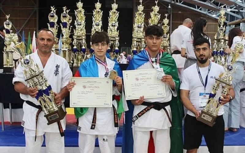 Azərbaycanlı karateçilər Bolqarıstanda Dünya Kyokuşin Kubokunda medal qazanıblar