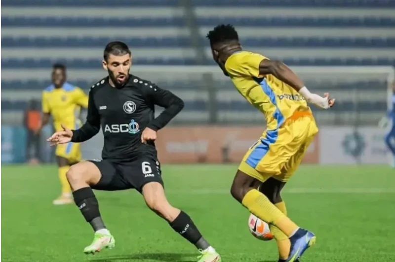 Cabir Əmirli “Baku Sportinq”ə transfer olundu