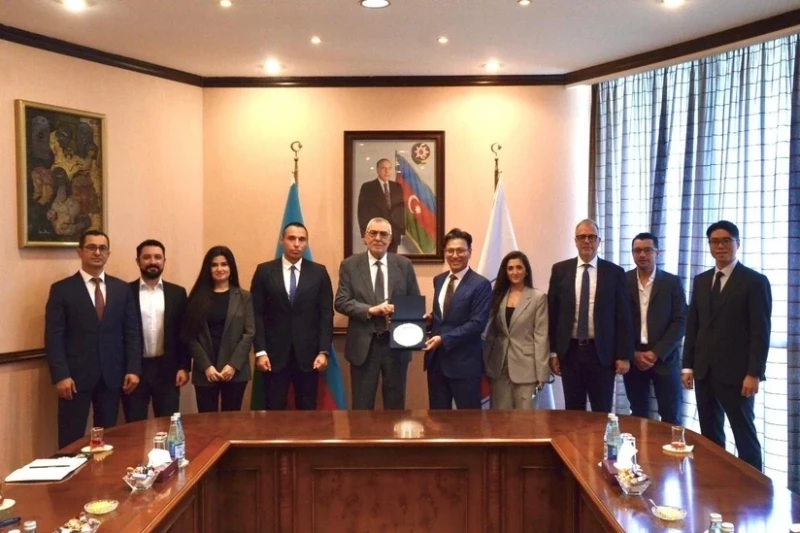 MOK-da Beynəlxalq Konkisürmə Birliyi ilə görüş: Qış idmanının inkişafı müzakirə olundu