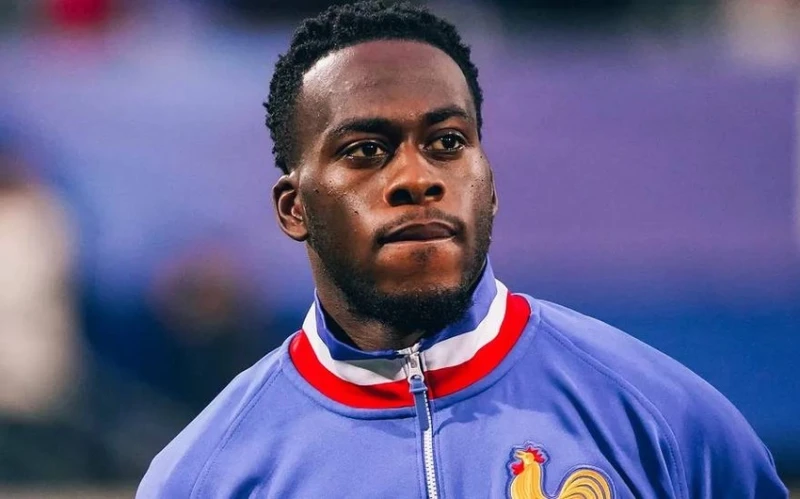 Kalimuendo Could Move to Nottingham Forest
