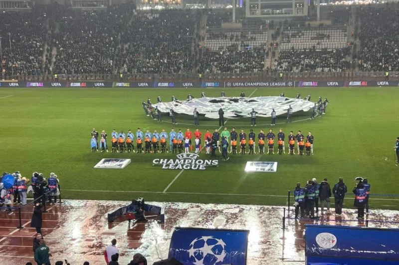 Qarabağ - Ayaks oyununda evlilik təklifi: Romantik anlar tribunada