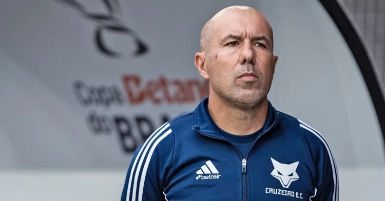 Leonardo Jardim Kruzeyrodan istefa etdi