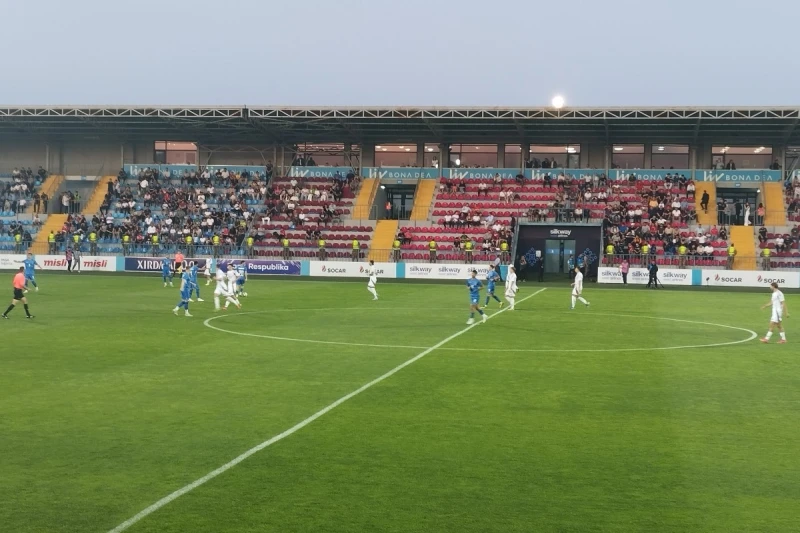 Azerbaijan - Hungary: The game has started