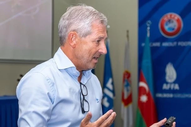 Frank De Bleker Ravşan İrmatov və Cüneyt Çakır ilə Rusiyada birgə Komissiyada Çalışacaq