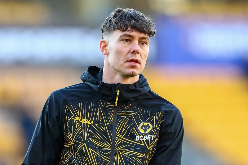 Tottenhem Vulverhemptonun norveçli hücumçusu Larsenlə maraqlanır