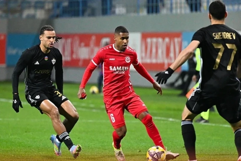 Qarabağ - Araz-Naxçıvan oyunu Azərbaycan çempionatları tarixində 6000-ci matç olub