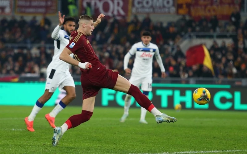 "Atalanta" "Roma"nın 19 oyunluq məğlubiyyətsizlik seriyasını dayandırıb