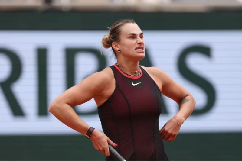 Arina Sobolenko US Open-də marixuana iyinin qoxusuna görə matçı dayandırdı