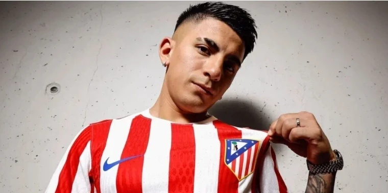 Benfika Tiaqo Almada ilə maraqlanır