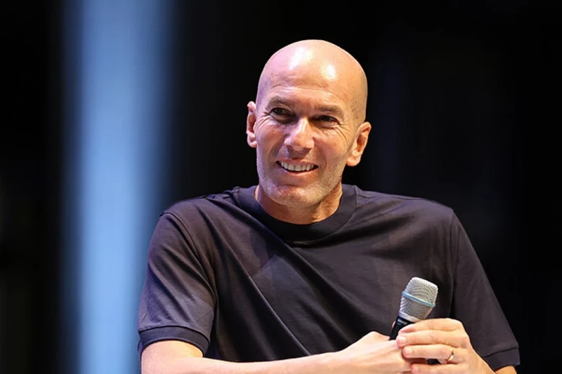 Zidan Tacikistan millisində işləmək təklifini rədd edib