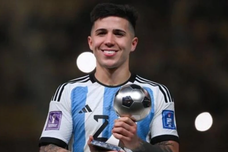 Dünya Şampiyonu Fernandez Chelsea'den Ayrılmak İstiyor