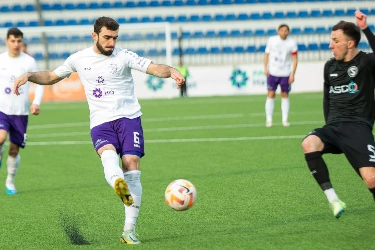 Sumqayıtın futbolçusu Məqsədimiz yuxarı pillələrə qalxmaqdır