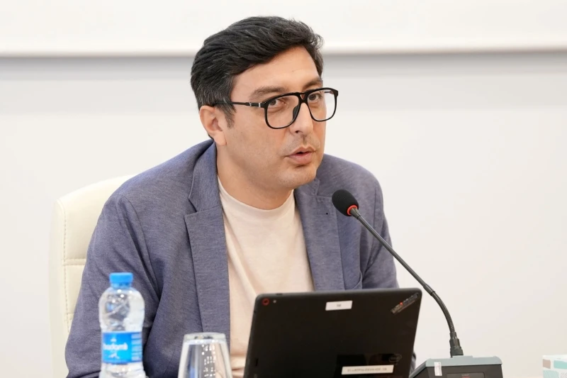 Ferid Qayıbov, 6. İslami Dayanışma Oyunları hazırlıklarıyla ilgili federasyon temsilcileriyle görüştü