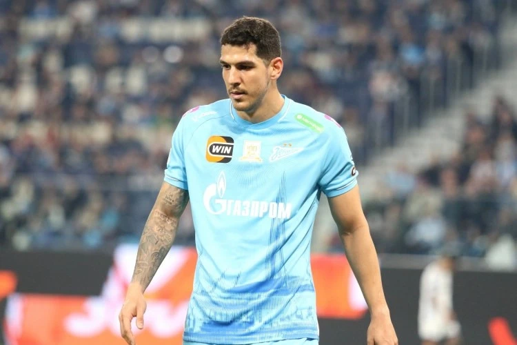 Qalatasaray Zenitin braziliyalı m&uuml;dafiə&ccedil;isi Ninonu transfer etmək istəyir