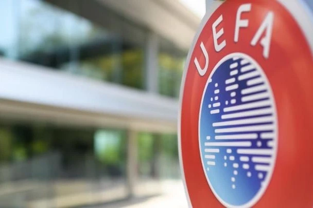 UEFA qadın futboluna 1 milyard ayıracaq