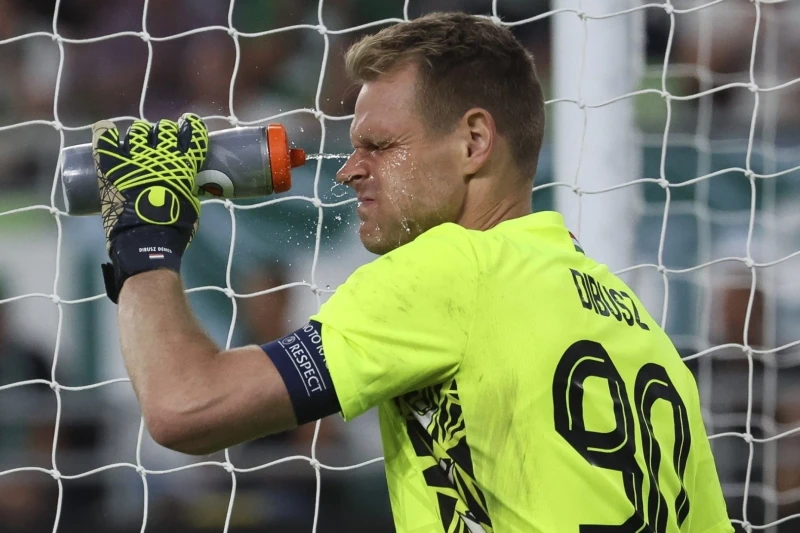 Ferencvaros captain said there are still 90 minutes left after losing to Qarabag