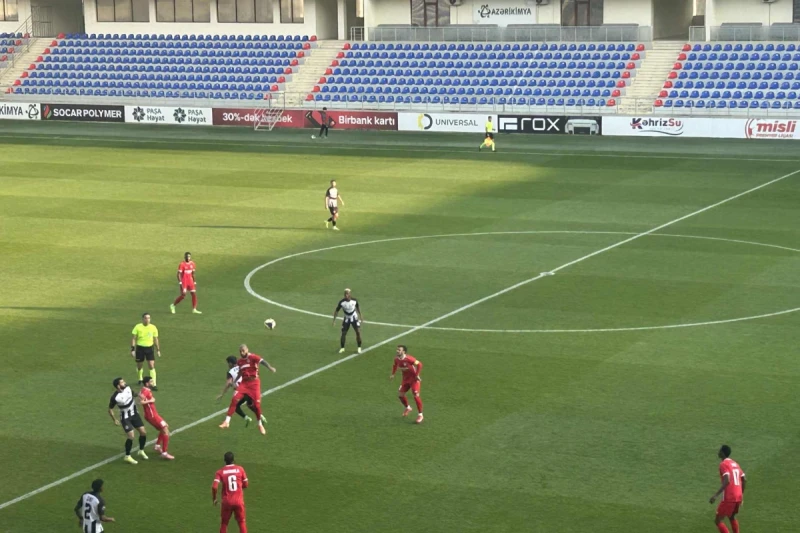 Sumgayıt'ta Araz-Nahçıvan - Karvan-Yevlah maçında skor açıldı