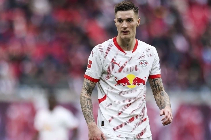 İngiltərənin beş klubu sloveniyalı futbolçunu transfer etmək üçün maraqlanır