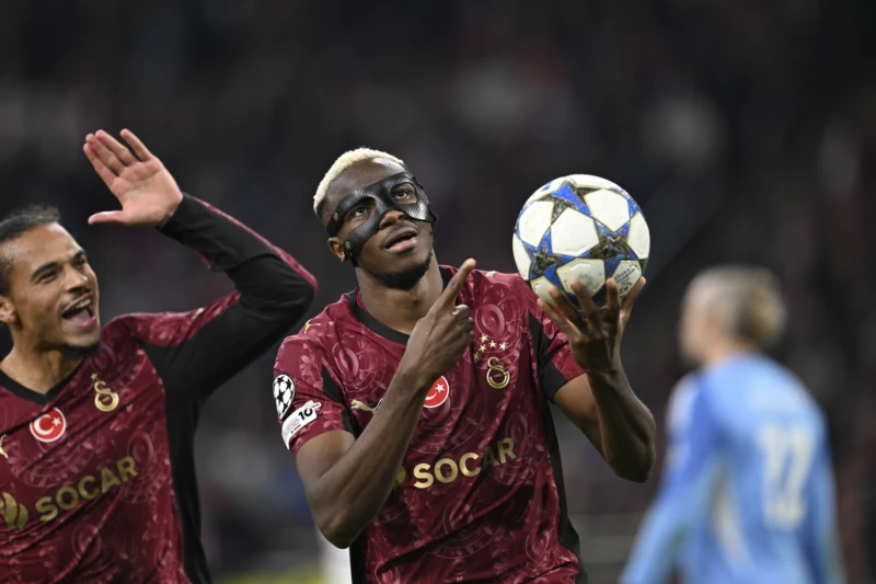 Viktor Osimhen: Səfalətdən futbola - Ürək parçalayan hekayə