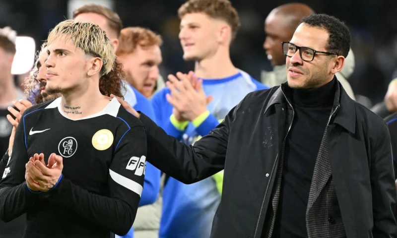 Liam Rosenior: Qarnaço Çelsidə uğur qazanacağına inanır