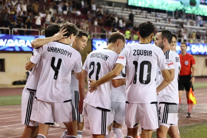 Qarabağ Dinamo ilə oyunun hesabını açıb