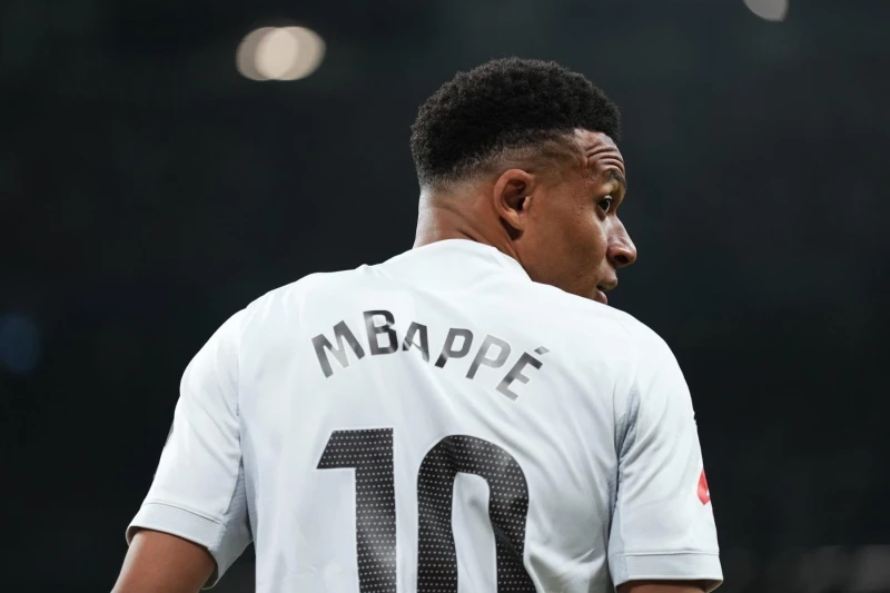 Mbappe El-Klasikonu Buraxacaq: Real Madridin Heyəti Açıqlandı