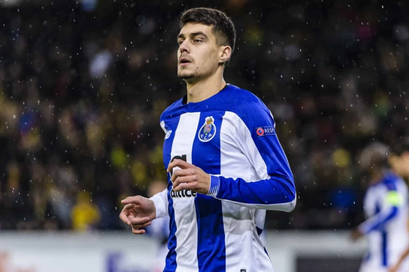 Barcelona is interested in Union defender Diogo Leite