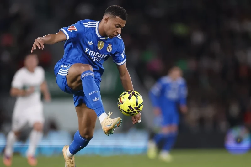 «Реал Мадрид» впервые обсуждает продажу акций