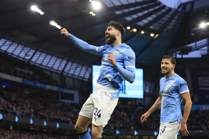 Yoshko Gvardiol signs new deal with Manchester City